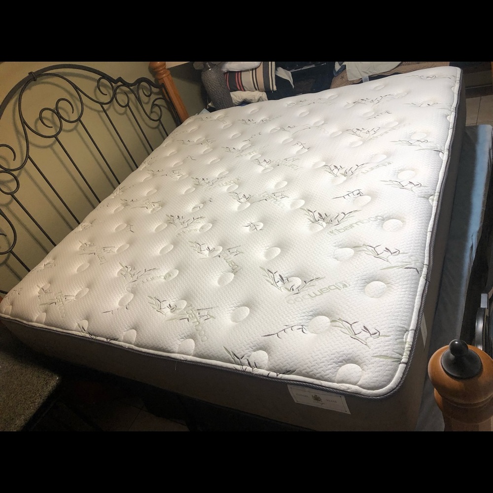 King size bed mattress